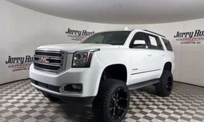 2020 GMC Yukon Denali