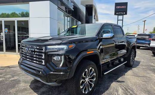 2024 GMC Canyon Denali