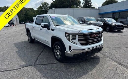 2025 GMC Sierra SLT