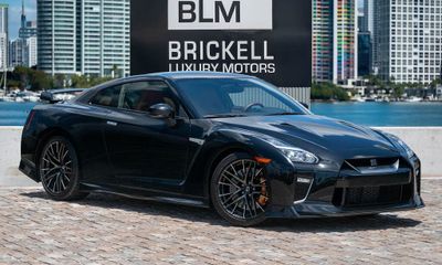 2020 Nissan GT-R Premium