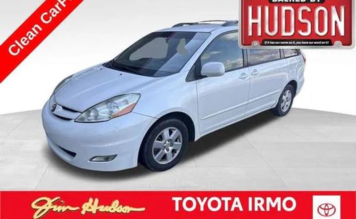 2009 Toyota Sienna XLE