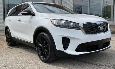2020 Kia Sorento L LX S