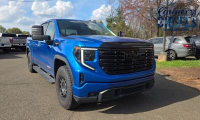 2022 GMC Sierra Elevation