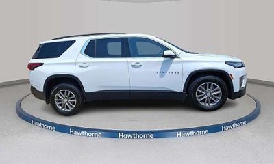 2023 Chevrolet Traverse LT