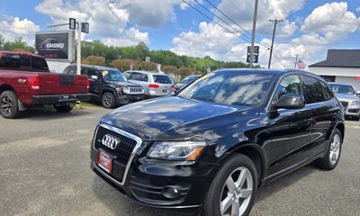 2010 Audi Q5 Premium Plus