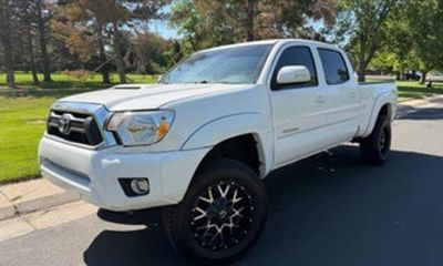 2013 Toyota Tacoma Delux