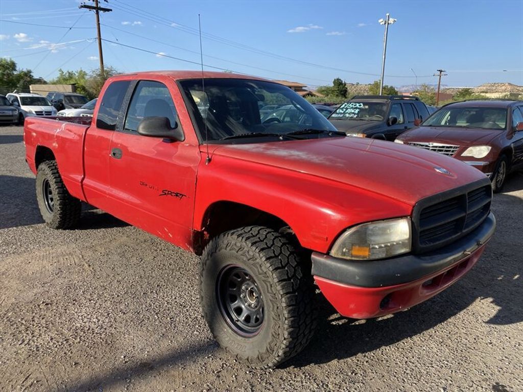 2000 Dodge Dakota Base