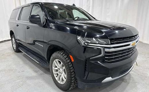 2023 Chevrolet Suburban LT