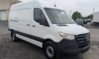 2020 Mercedes-Benz Sprinter 907 VS30