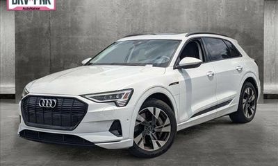 2021 Audi E-Tron Quattro Premium