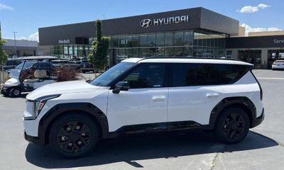 2026 Kia EV9 Land