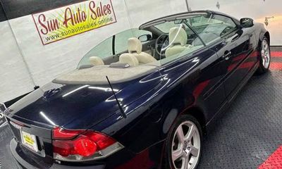 2008 Volvo C70 T5