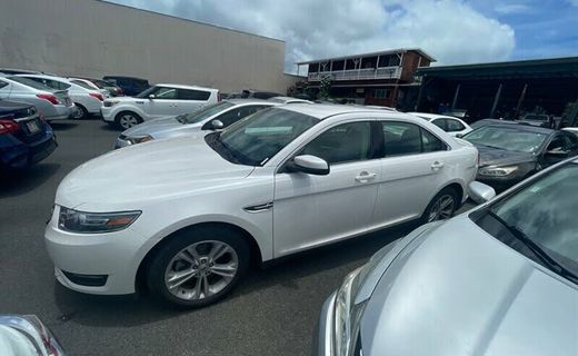 2018 Ford Taurus SEL