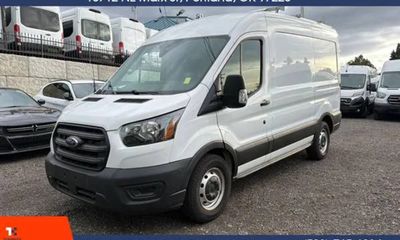 2020 Ford Transit 150 Medium Roof