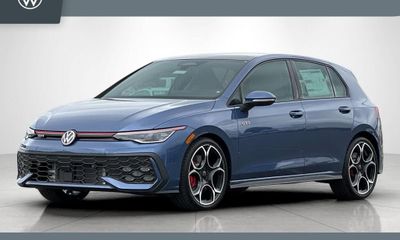 2026 Volkswagen Golf GTI Autobahn