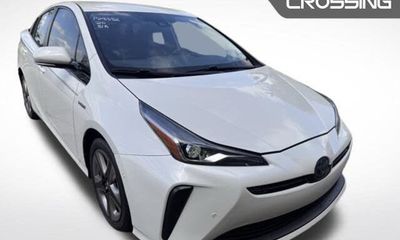 2020 Toyota Prius LE