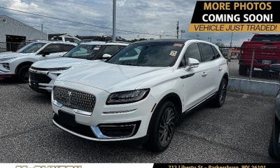2020 Lincoln Nautilus Reserve