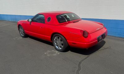 2002 Ford Thunderbird Base