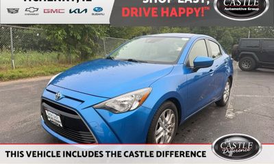 2017 Toyota Yaris IA Base