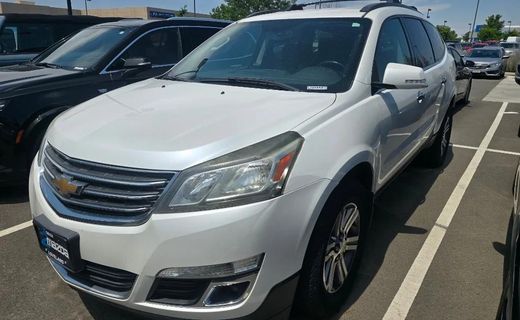 2017 Chevrolet Traverse 2LT