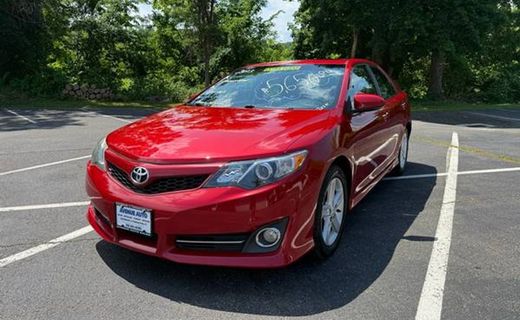 2013 Toyota Camry SE