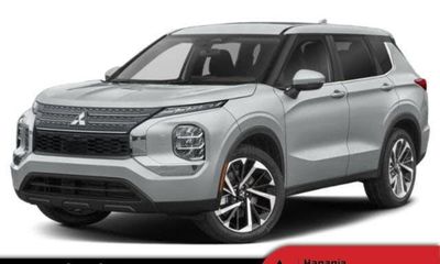 2024 Mitsubishi Outlander ES