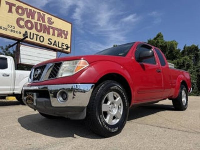 2007 Nissan Frontier — a typically priced live listing