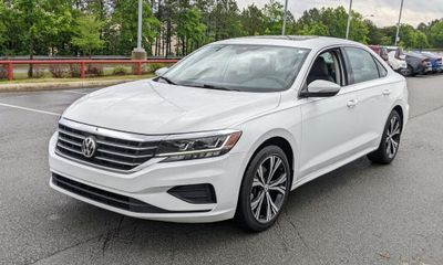2021 Volkswagen Passat SE