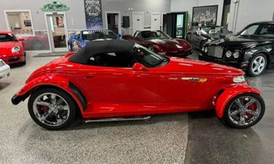 2000 Plymouth Prowler Base