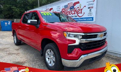 2025 Chevrolet Silverado LT