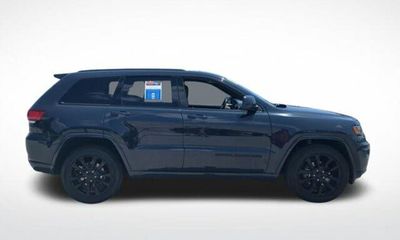 2018 Jeep Grand Cherokee Laredo