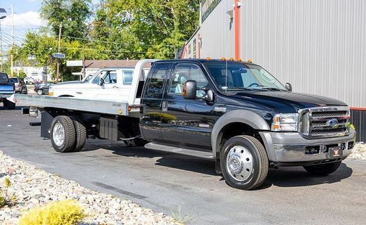 2005 Ford F-550