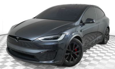 2024 Tesla Model X Plaid