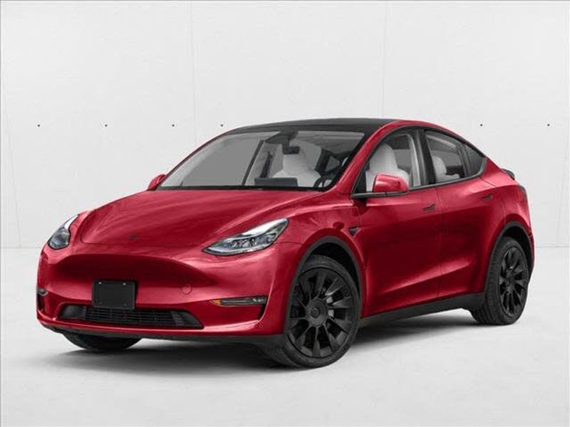 2024 Tesla Model Y — a typically priced live listing