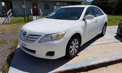 2010 Toyota Camry Base