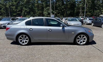 2005 BMW 545I Sedan