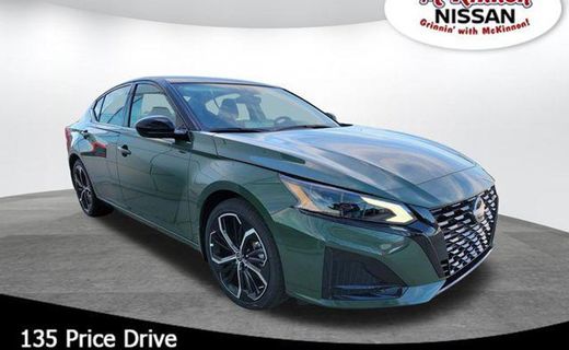 2026 Nissan Altima SR