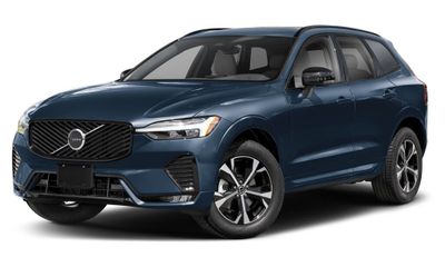 2026 Volvo XC60 Plus Dark