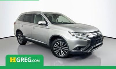 2020 Mitsubishi Outlander SE