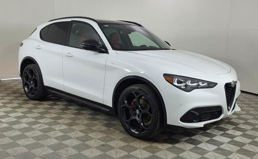 2024 Alfa Romeo Stelvio Veloce
