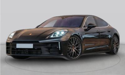 2026 Porsche Panamera 4