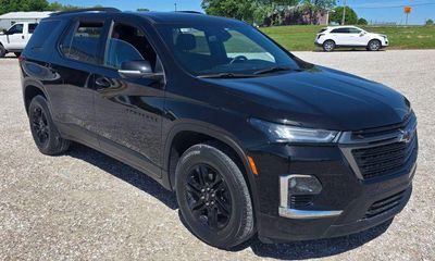2023 Chevrolet Traverse LT