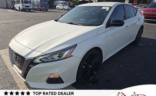 2022 Nissan Altima SR