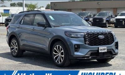 2025 Ford Explorer Active