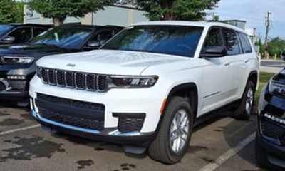 2024 Jeep Grand Cherokee L Laredo