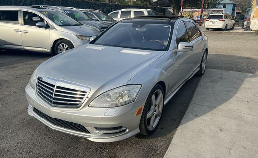 2011 Mercedes-Benz S-Class S550