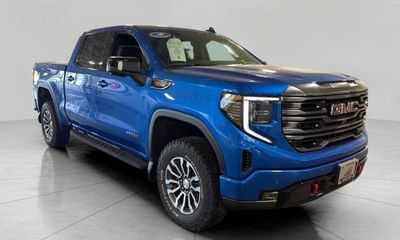 2022 GMC Sierra AT4