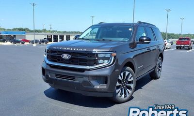 2027 Ford Expedition Platinum