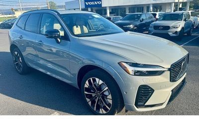 2026 Volvo XC60 Plus Dark
