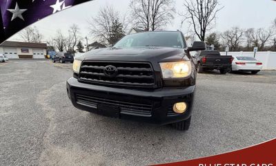 2013 Toyota Sequoia SR5 Grade